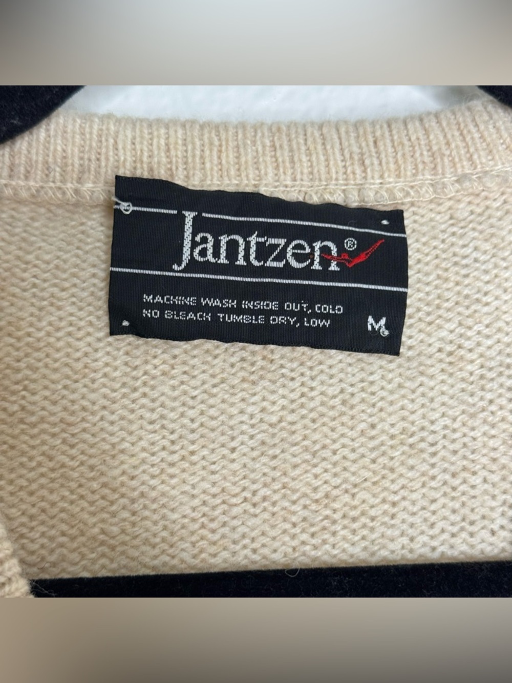 Vintage Jantzen Sweater Vest size Medium - Picture 3 of 4